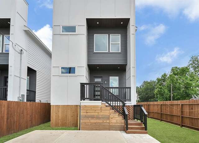 Property at 2104 Bringhurst St, Houston, TX 77026, 3 beds, 2.5 baths