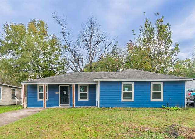 Property at 5259 Perry St, Houston, TX 77021, 4 beds, 2 baths