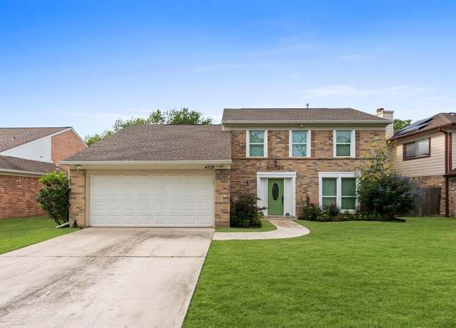 Property at 4519 Pioneer Trl, Sugar Land, TX 77479, 3 beds, 2.5 baths