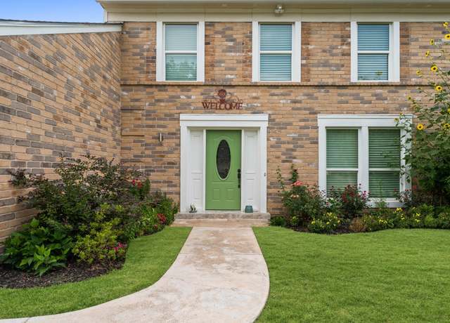 Property at 4519 Pioneer Trl, Sugar Land, TX 77479, 3 beds, 2.5 baths
