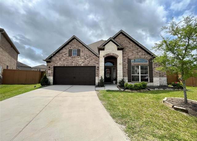Property at 12813 Narrow Cove Dr, Texas City, TX 77568, 4 beds, 3 baths