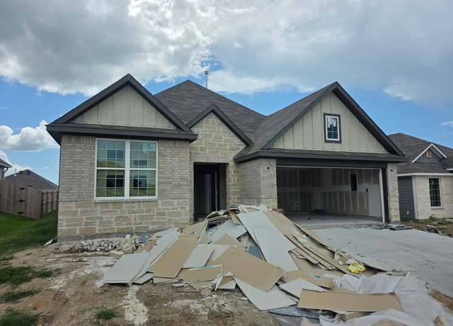 Property at 1449 Lake Ridge Dr, Brenham, TX 77833, 4 beds, 3 baths