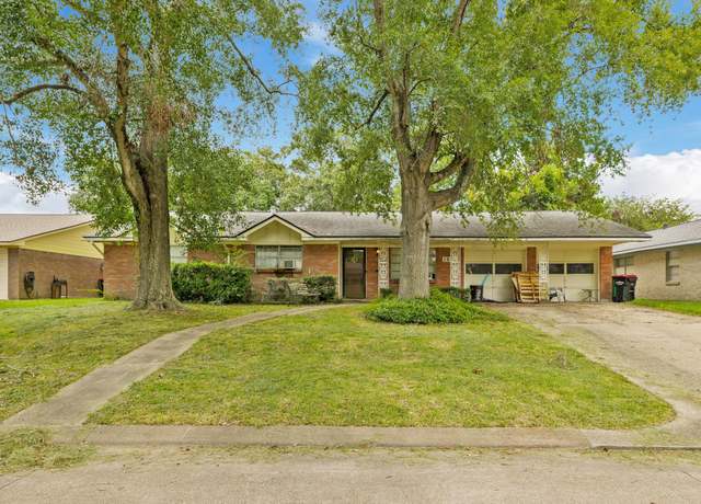 Property at 1306 Narcille St, Baytown, TX 77520, 3 beds, 2 baths