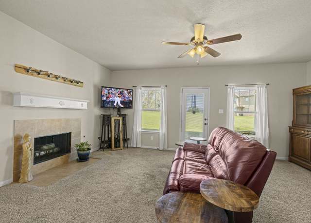 Property at 14864 Cetus Ct, Willis, TX 77318, 3 beds, 3.5 baths