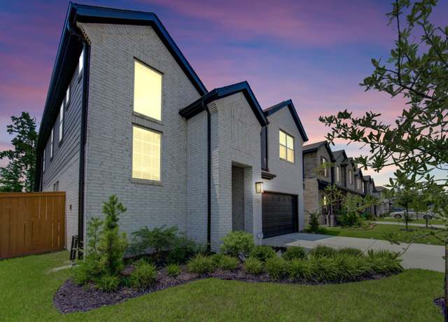 Property at 12110 Fletching Stone Ln, Houston, TX 77044, 4 beds, 2.5 baths