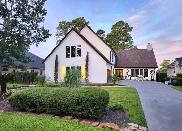 Property at 38 Fairway Park, Montgomery, TX 77356, 4 beds, 4.5 baths