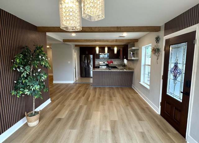 Property at 4211 Knoxville St, Houston, TX 77051, 4 beds, 2 baths