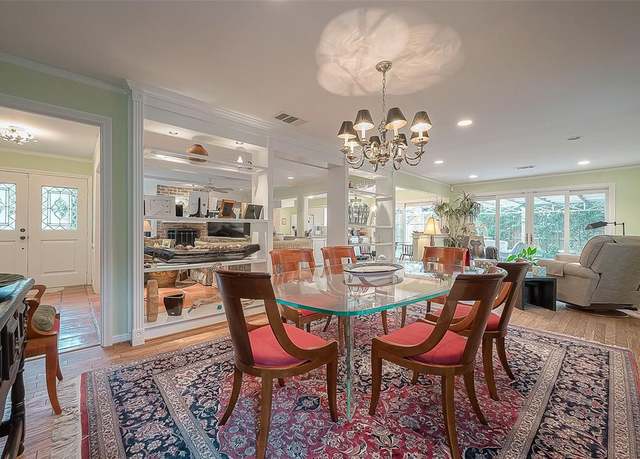 Property at 2515 Briarpark Dr, Houston, TX 77042, 3 beds, 2 baths