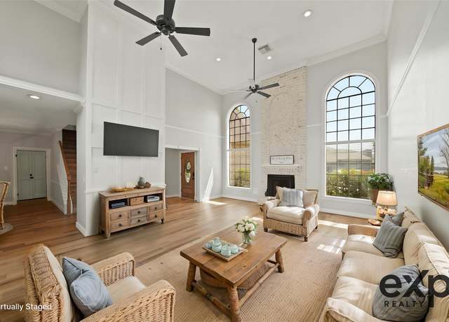 Property at 2331 Sand Ct, Richmond, TX 77406, 3 beds, 2.5 baths