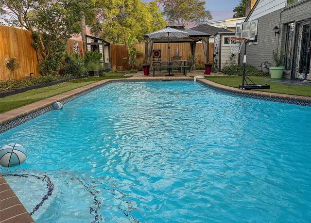 Property at 6803 Las Brisas Dr, Houston, TX 77083, 5 beds, 4 baths