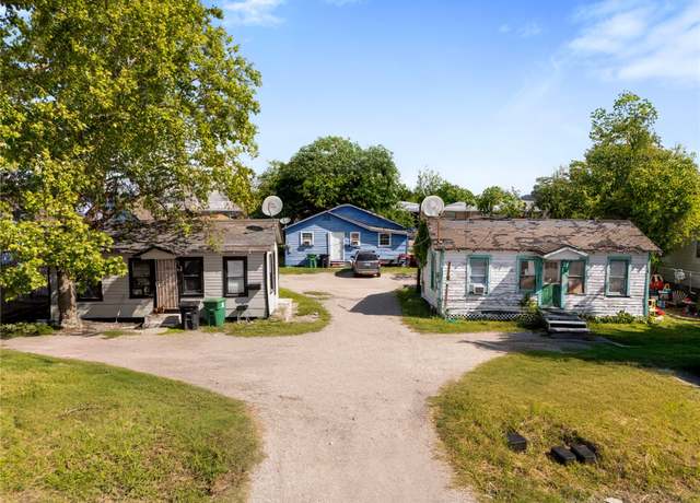 Property at 2705 Ivy St, Houston, TX 77026, 2 beds, 1 bath