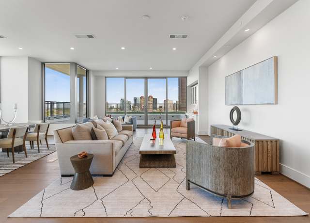 Property at 5656 San Felipe St #1502, Houston, TX 77056, 3 beds, 4.5 baths