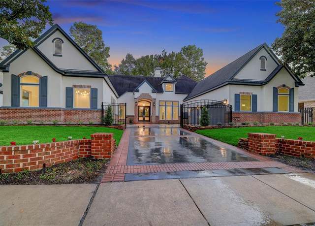 Property at 22 New Greens Ct, Kingwood, TX 77339, 4 beds, 4.5 baths