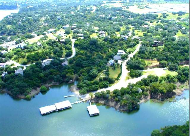 Property at 1033 Coventry Rd, Spicewood, TX 78669