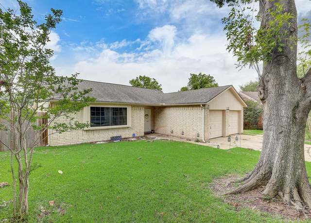 Property at 1102 Pecan Glen Dr, Missouri City, TX 77489, 3 beds, 2 baths