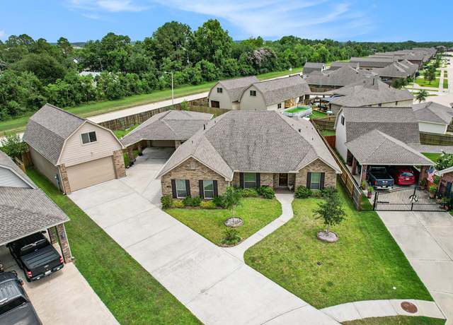 Property at 3323 Patagonia St, League City, TX 77573, 4 beds, 3 baths