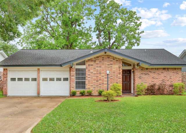 Property at 5810 Verdome Ln, Houston, TX 77092, 3 beds, 2 baths