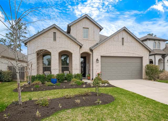 Property at 119 Vine Mint Dr, Montgomery, TX 77316, 4 beds, 2.5 baths