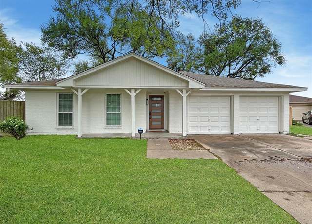 Property at 9603 Philmont Dr Dr, Houston, TX 77080, 3 beds, 2 baths