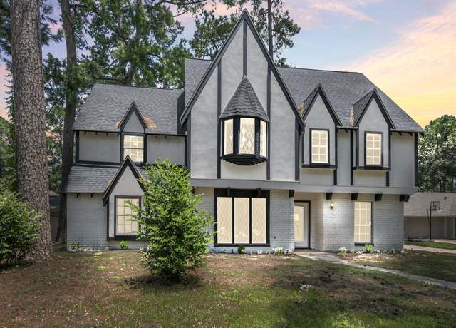 Property at 3506 Valley Haven Dr, Houston, TX 77339, 5 beds, 2.5 baths