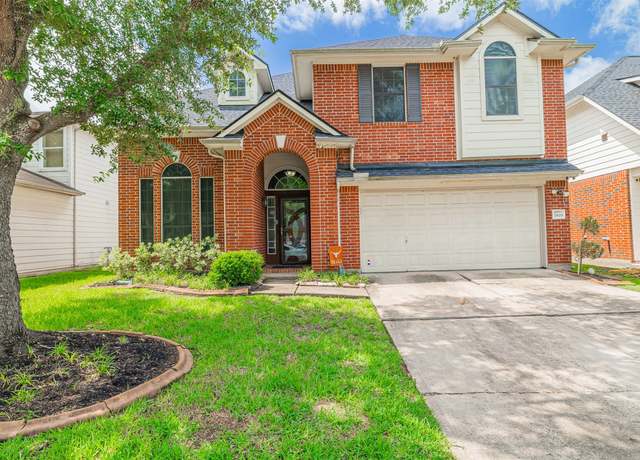 Property at 1819 Oxford Green Ct, Fresno, TX 77545, 4 beds, 2.5 baths