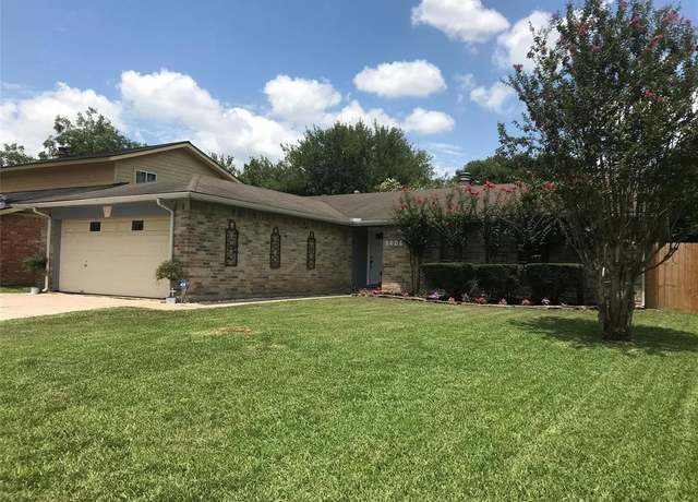 Property at 8406 Daycoach Lane Ln, Houston, TX 77064, 3 beds, 2 baths