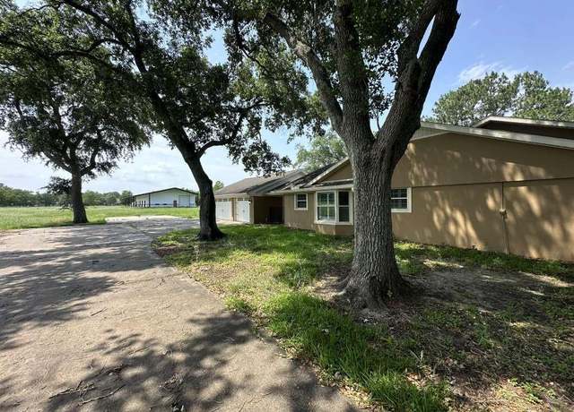 Property at 2323 Stevenson Rd Unit CR391, Pearland, TX 77581, 4 beds, 3.5 baths