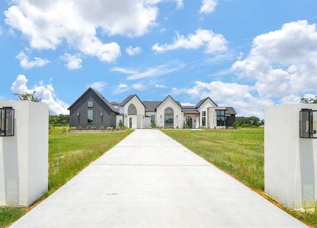 Property at 20218 Tealpointe Ridge Ln, Tomball, TX 77377, 5 beds, 5.5 baths