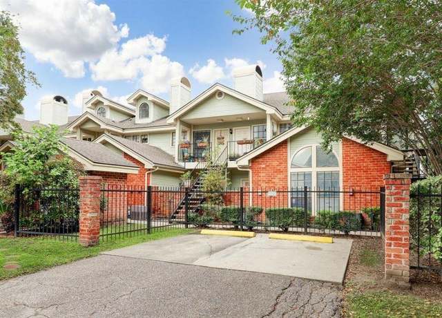 Property at 4900 Floyd St #5, Houston, TX 77007, 2 beds, 1.5 baths