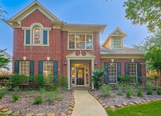 Property at 1902 Rosebay Ct, Sugar Land, TX 77479, 4 beds, 3.5 baths