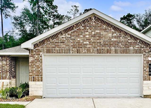 Property at 538 Belle Springs Ln, Conroe, TX 77301, 3 beds, 2 baths