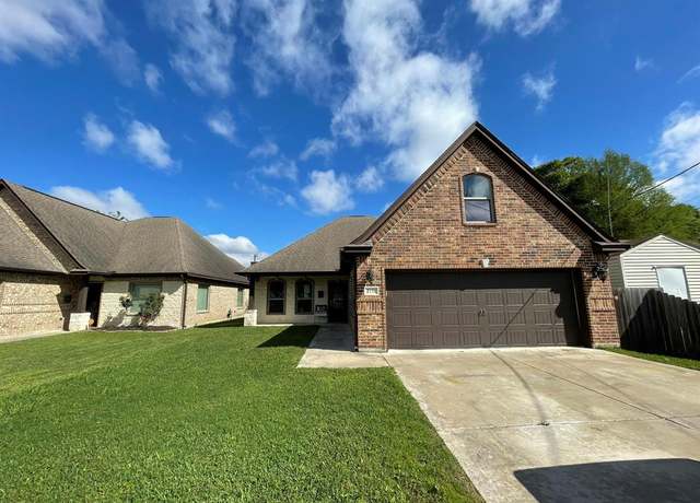 Property at 2138 Armstrong Ave, Port Neches, TX 77651, 4 beds, 3 baths
