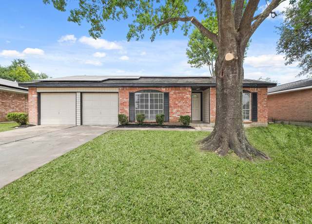 Property at 7602 Silent Wood Ln, Houston, TX 77086, 3 beds, 2 baths