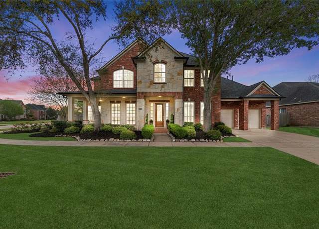 Property at 3714 Farley Ct, Missouri City, TX 77459, 4 beds, 3.5 baths