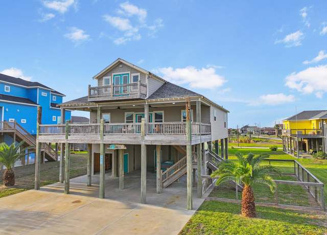 Property at 2025 Vista Dr, Crystal Beach, TX 77650, 4 beds, 3 baths