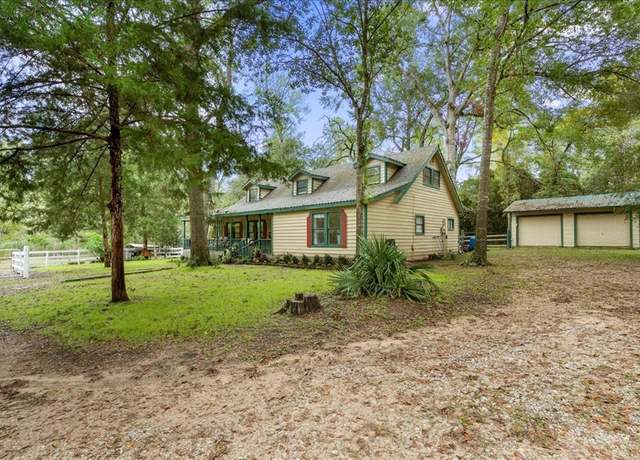 Property at 305 Ridgewood Dr, Magnolia, TX 77355, 4 beds, 2 baths