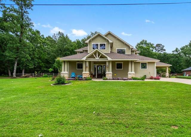 Property at 206 Branding Iron, Livingston, TX 77351, 4 beds, 2.5 baths