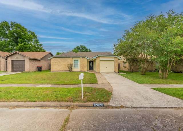 Property at 12626 Lacey Crest Dr, Houston, TX 77070, 3 beds, 2 baths