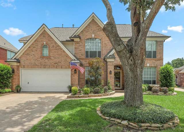 Property at 1806 Wyndale Dr, Deer Park, TX 77536, 4 beds, 2.5 baths