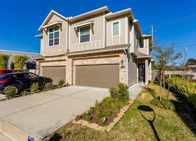 Property at 246 Garrison Dr, Houston, TX 77009, 3 beds, 2.5 baths