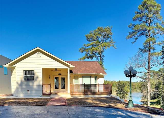 Property at 113 Cottonwood Rd, Trinity, TX 75862, 3 beds, 3 baths