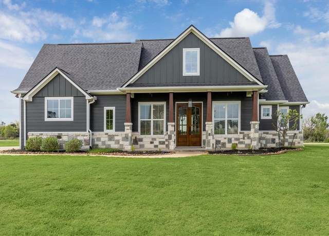 Property at 593 Ruby Dr, Bellville, TX 77418, 3 beds, 2.5 baths
