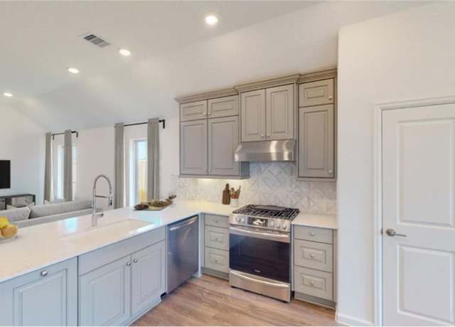Property at 6414 Seafoam Lake Dr, Katy, TX 77493, 3 beds, 2 baths