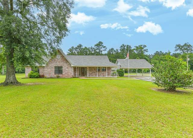 Property at 633 County Road 2222, Cleveland, TX 77327, 3 beds, 2 baths