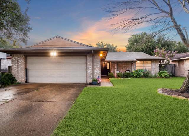 Property at 5618 Village Way Dr, Katy, TX 77493, 3 beds, 2 baths
