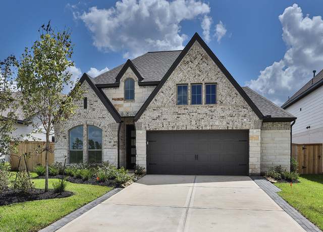 Property at 419 Mathis Lake Ln, Conroe, TX 77304, 3 beds, 2 baths
