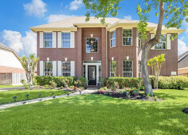 Property at 1314 Cross Valley Dr, Sugar Land, TX 77479, 5 beds, 3.5 baths