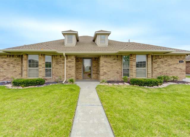 Property at 6751 Arlington Dr, Manvel, TX 77578, 4 beds, 3 baths