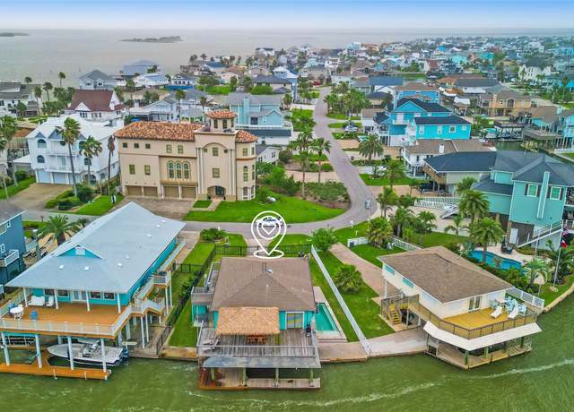 Property at 1222 Oahu Dr, Galveston, TX 77554, 4 beds, 3 baths