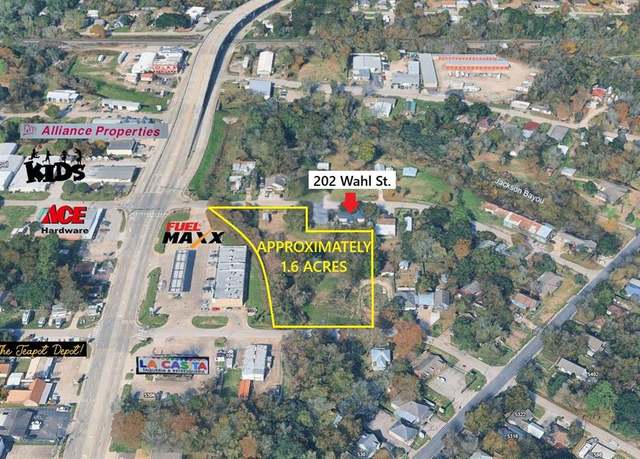 Property at 114 Wahl St, Crosby, TX 77532